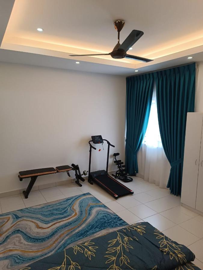 In Homestay Corner باتو باهات المظهر الخارجي الصورة