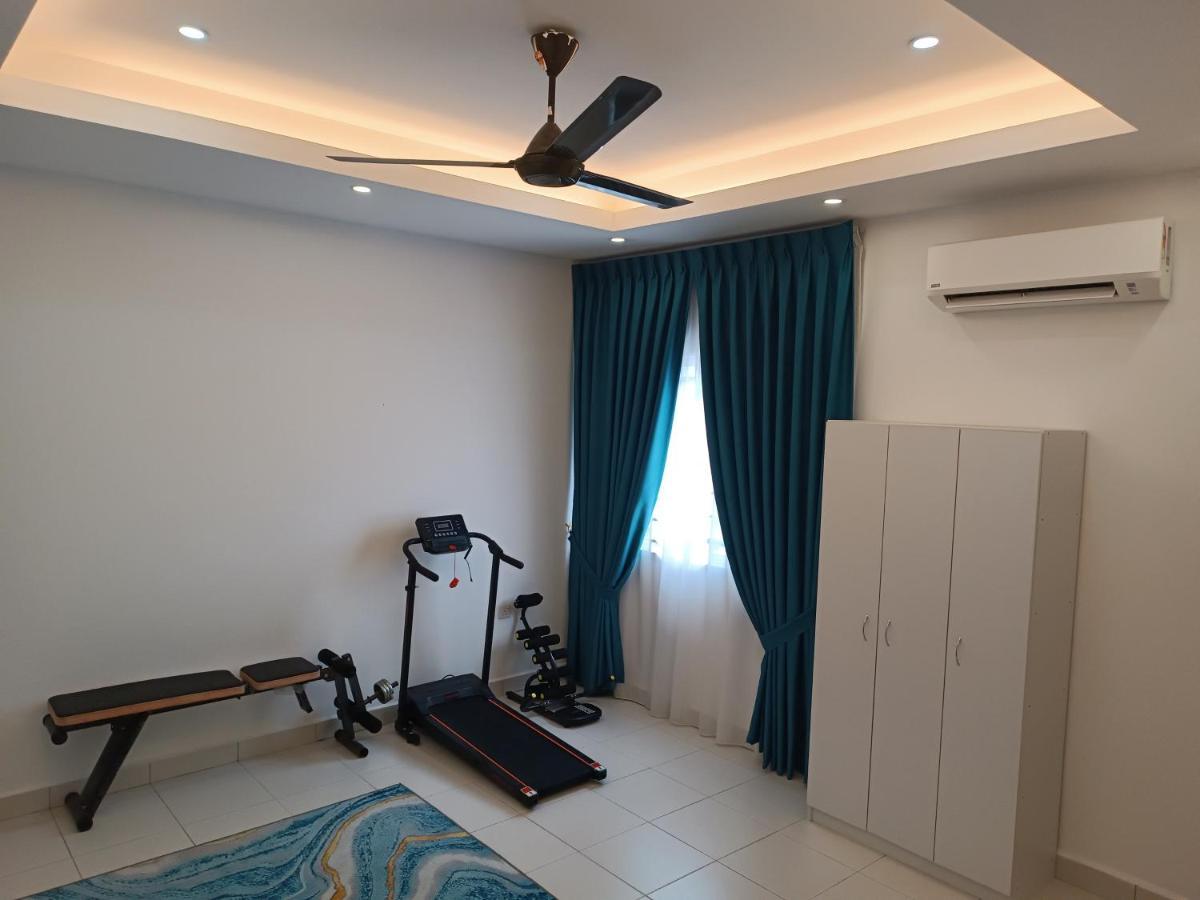 In Homestay Corner باتو باهات المظهر الخارجي الصورة