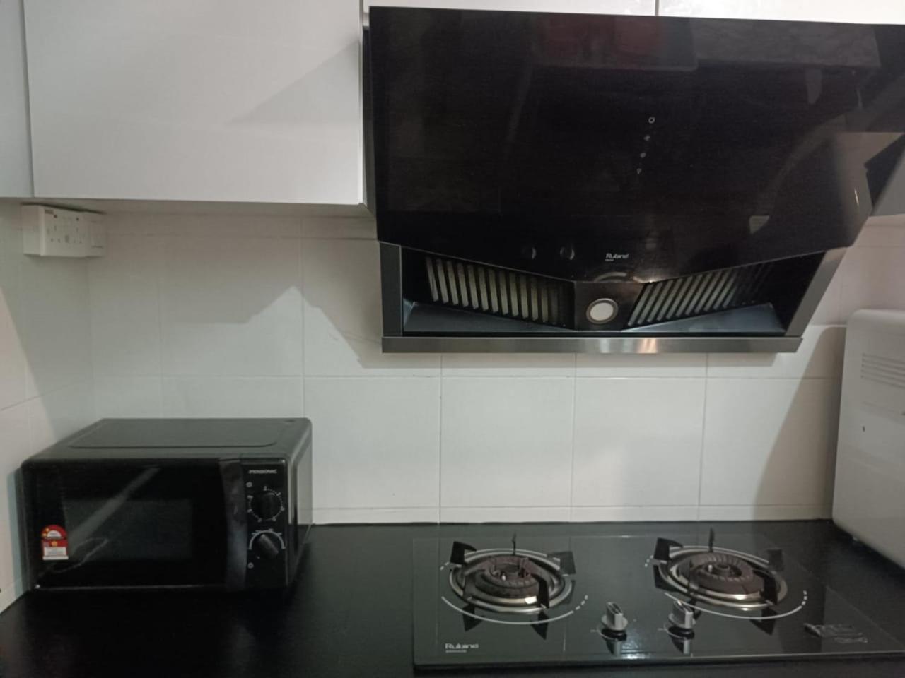 In Homestay Corner باتو باهات المظهر الخارجي الصورة